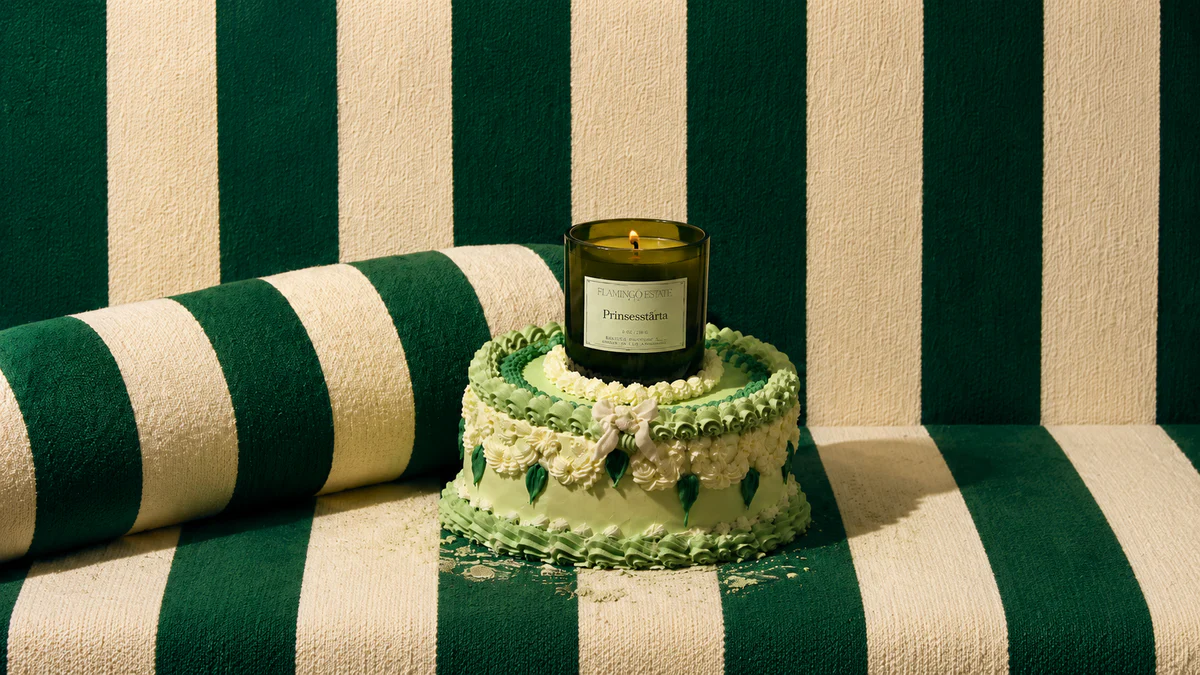 Vita Curata green and cream cake hero
